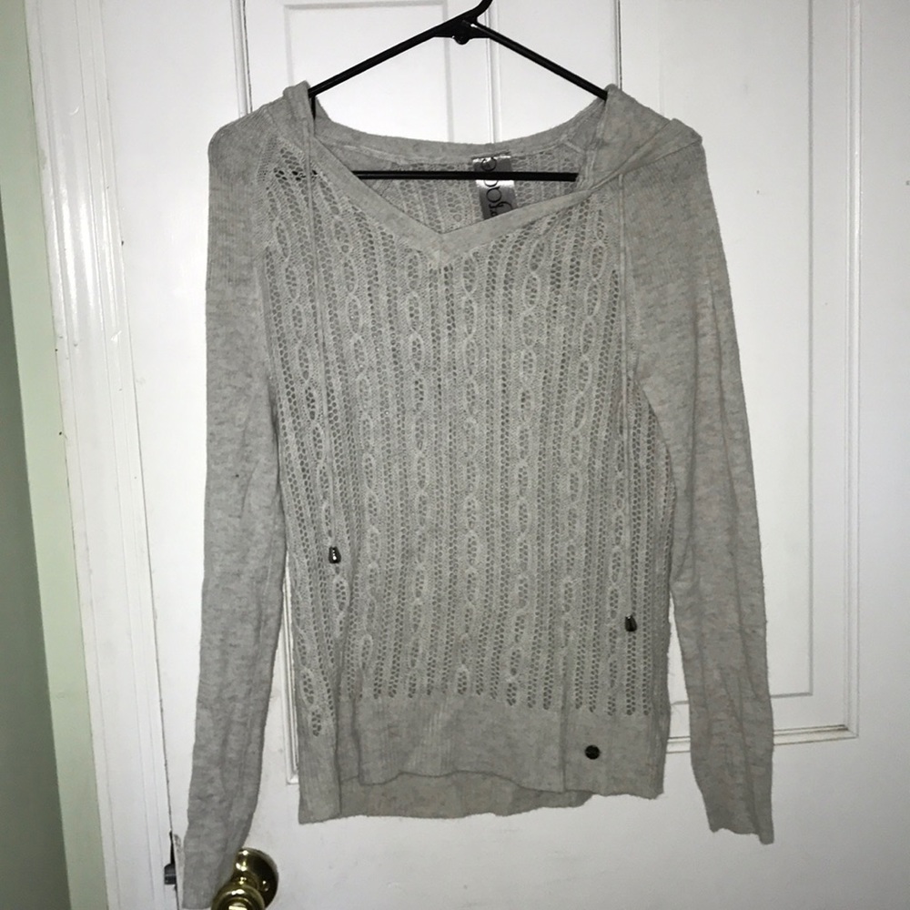 Long sleeve with hoodie
